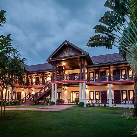 โรงแรม ลิตเติ้ล อีเด็น ดอนเดด ภายนอก รูปภาพ
