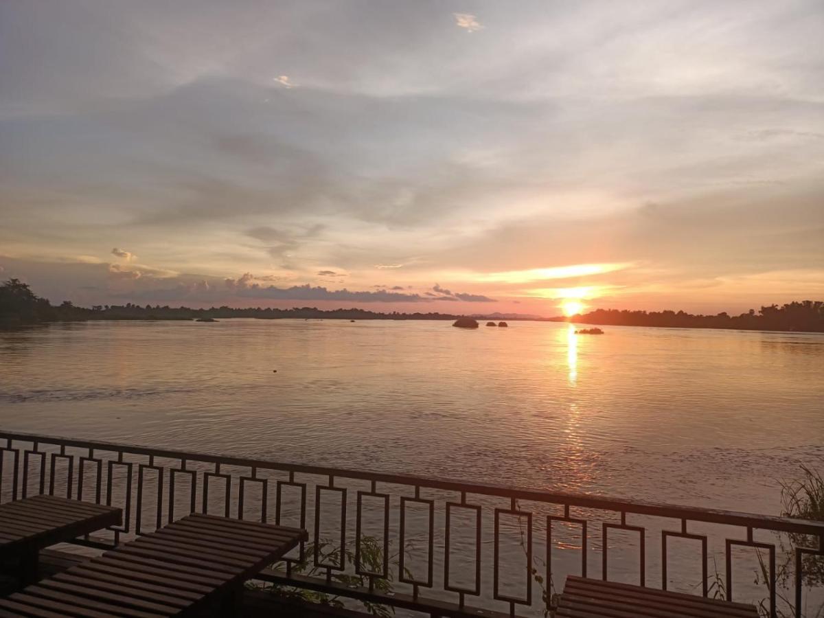 โรงแรม ลิตเติ้ล อีเด็น ดอนเดด ภายนอก รูปภาพ